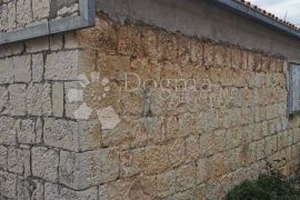 Kamene kuće uz obalu - Potencijal za turistički najam, Okrug, Ev