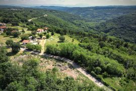 Građevinsko zemljište Prodaja građevinskog zemljišta od 580m2, sa pravomoćnom dozvolom za izgradnju vile, blizina Tinjana!, Tinjan, Terra