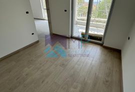 Medulin, Pošesi, NOVOGRADNJA, stan na I. katu 50,52 m2, 150 m od mora, Medulin, Διαμέρισμα