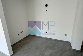 Medulin, Pošesi, NOVOGRADNJA, stan na I. katu 50,52 m2, 150 m od mora, Medulin, Appartement