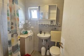 Vir - apartman 67 m2, 80 m od mora i plaže!, Vir, Flat