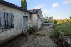 KAMENA KUĆA S PREDIVNIM POGLEDOM NA MORE I CRES I LOŠINJ, Mošćenička Draga, House