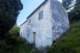 KAMENA KUĆA S PREDIVNIM POGLEDOM NA MORE I CRES I LOŠINJ, Mošćenička Draga, Maison