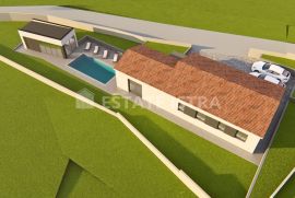 Kuća s bazenom u izgradnji na prodaju, Kršan, Casa