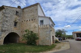 ISTRA, POREČ - Obnovljena istarska kuća s vrtom, Poreč, Haus