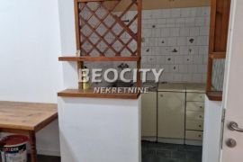 Zemun, Centar, Dobanovačka, 5.0, 93m2, Zemun, Appartment