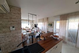 Penthouse Laščina: Prodaja 116m2 + Garaža, Maksimir, Διαμέρισμα