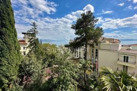 OPATIJA - CENTAR, stan od 90 m2, Opatija, Appartement