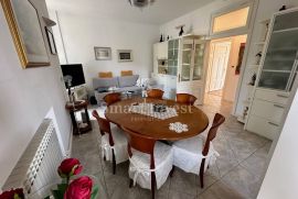 OPATIJA - CENTAR, stan od 90 m2, Opatija, Kвартира