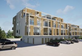 Novigrad, okolica stan u zgradi sa liftom 62m2., Tar-Vabriga, Appartamento