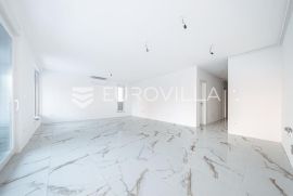 Velika Gorica, NOVOGRADNJA poslovni prostor 132 m2 NKP, العقارات التجارية