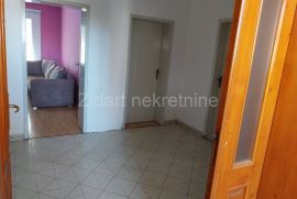 Sremska Mitrovica, Moše Pijade, kuća 72m2, Sremska Mitrovica, House