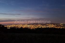 Aranđelovac, Vrbica, izuzetno etno selo, Εμπορικά ακίνητα