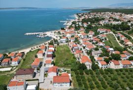 ZADAR, VRSI - Građevinsko zemljište na 30m od mora, Vrsi, Terrain