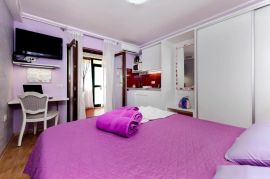 Apartmanska kuća u blizini mora, Rovinj, Istra, Rovinj, Σπίτι