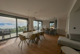 OPATIJA, IKA - stan u novogradnji 135m2 + krovna terasa 77m2, panoramski pogled na more, Opatija - Okolica, Wohnung