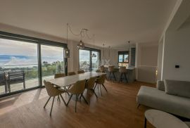 OPATIJA, IKA - stan u novogradnji 135m2 + krovna terasa 77m2, panoramski pogled na more, Opatija - Okolica, Appartment