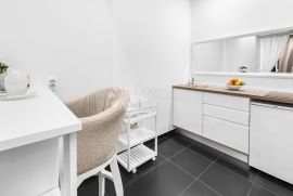 Rijeka, Centar studio 31,45 m2  uređen i namješten, Rijeka, شقة