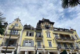 Stan s pogledom u centru Opatije, Opatija, Appartement