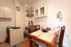 CRIKVENICA - Stan u zgradi s liftom, Crikvenica, Appartment