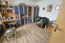 SUPER LOKACIJA-Kuća 168 m2,P+1,okućnica,parking, Rijeka, Casa