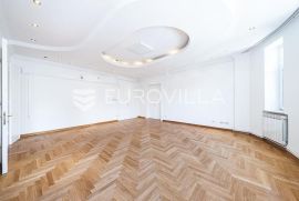 Zagreb, Medveščak, atraktivna vila s garažom i vrtom 623 m2, Zagreb, بيت