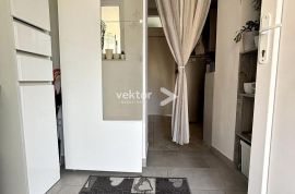 Kozala, uređen stan s okućnicom na korištenje, Rijeka, Flat