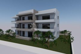 APARTMAN U PRIZEMLJU S VRTOM - A1 - TURANJ, Sveti Filip I Jakov, Διαμέρισμα