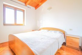 Novigrad okolica, stan na mirnoj lokaciji, Novigrad, Flat