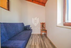 Novigrad okolica, stan na mirnoj lokaciji, Novigrad, Appartment