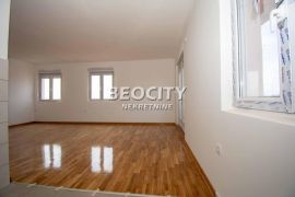 Novi Beograd, Ledine, Kolumbova , 3.0, 60m2, Novi Beograd, Flat