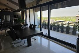 Banovo brdo, de lux, retko u ponudi, Čukarica, Appartement