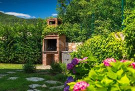 OPATIJA - prekrasna vila s bazenom za dugoročni najam, panoramski pogled na more i okružena zelenilom, Opatija - Okolica, Maison