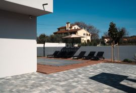 ISTRA, POMER - Moderna dvojna kuća sa bazenom u blizini mora i pogledom na more, Medulin, Ev