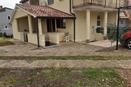 Kuća Prodaja lijepe obiteljske kuće u Novigradu, Novigrad, House