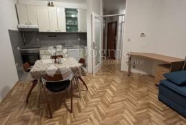 2soban stan (48m2) + vrt (85m2), Volovčica, Peščenica - Žitnjak, Appartement