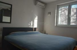 Stan u kući Crnica, Šibenik, Appartement