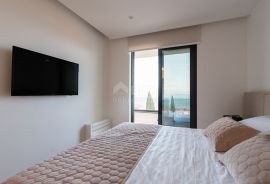 OPATIJA, CENTAR - najam stana 130m2 u novogradnji s bazenom i garažom u centru Opatije, Opatija, Flat