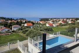 OTOK RAB, BANJOL - Kuća s 3 stana + bazen, vrt, parking, garaža, Rab, House