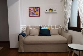 Zagreb, strogi centar, funkcionalan dvosoban stan NKP 30m2, Zagreb, Daire