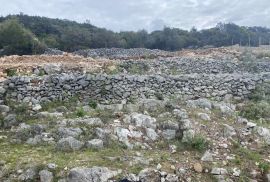 OTOK CRES, MIHOLAŠČICA, građevinsko zemljište s projektom za dvojnu vilu s bazenom, Cres, Terrain