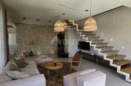 ISTRA, MOTOVUN, OKOLICA - Panoramski pogled koji ostavlja bez daha! Prekrasna vila ispred zelene zone s potpunom privatnošću, Motovun, House