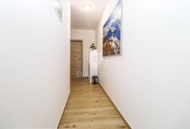 Luksuzni stan u neposrednoj blizini plaže u Medulinu!, Medulin, Appartment