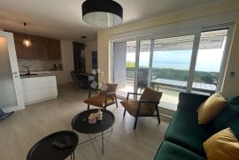 Novogradnja blizu plaža, Kostrena, Apartamento