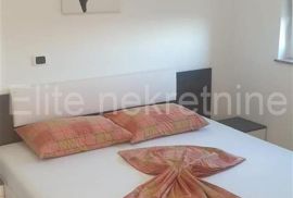 Kostrena - najam stana sa balkonom!, Kostrena, Apartamento