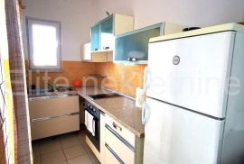 Krk, Malinska, Vantačići - stan prodaja !, Malinska-Dubašnica, Appartement