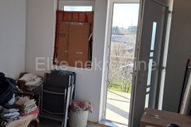 Hreljin - prodaja kuće, 100 m2, balkon, parking, terasa!, Bakar, Maison