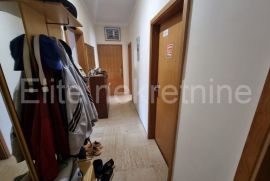 Trsat - prodaja stana, 106,78 m2, balkon!, Rijeka, شقة
