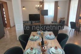 Istra, Nedešćina, -  prodaja samostojeće kuće, 160 m2 s prostranom okućnicom!, Sveta Nedelja, House