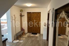 Vrbovsko - prodaja samostojeće kuće!, Vrbovsko, Famiglia